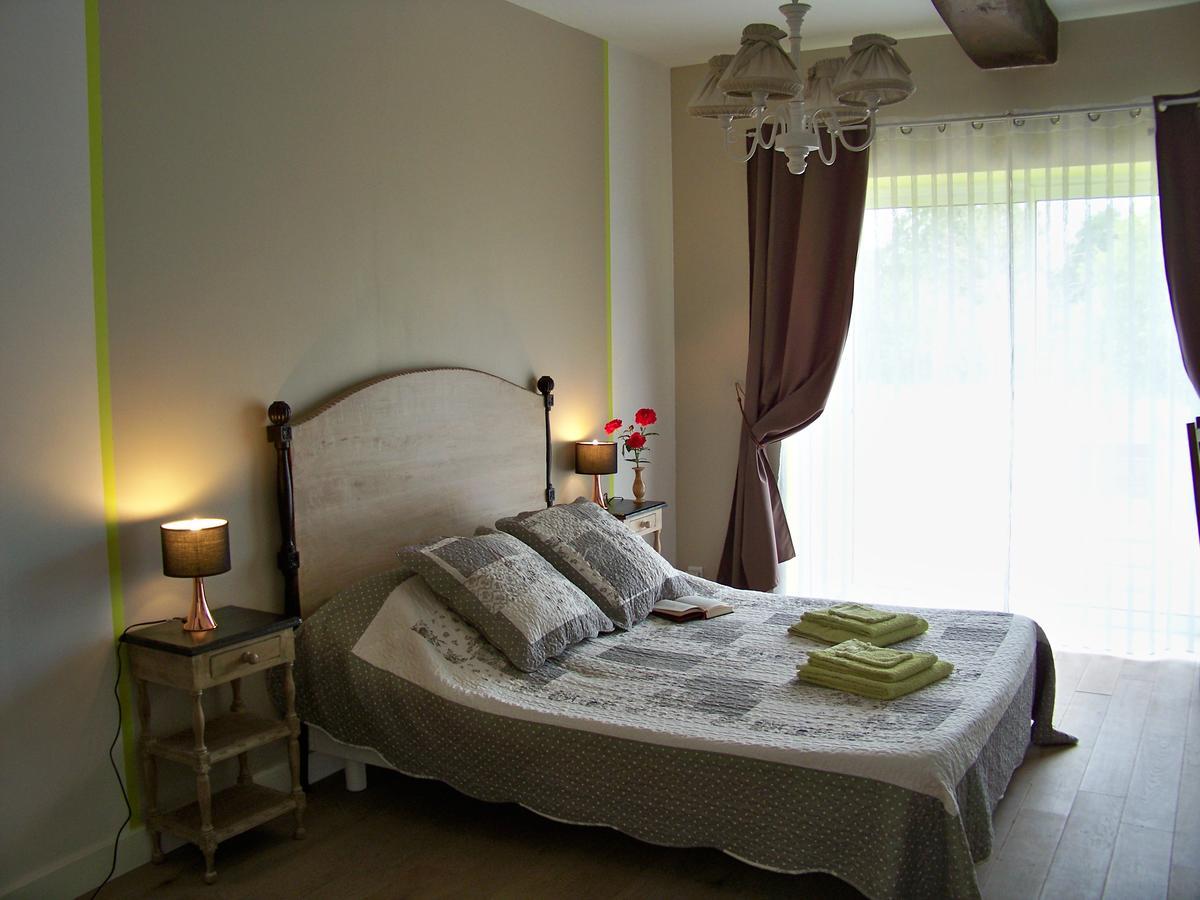 La Genoise Bed and Breakfast Tillieres Eksteriør billede
